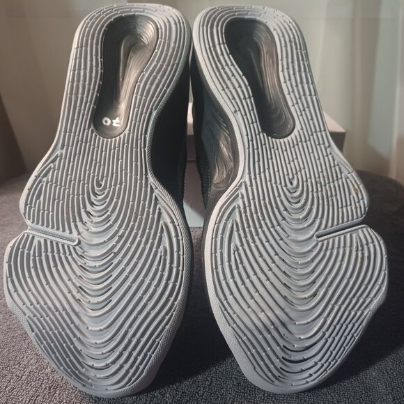 Brand New Nike Air Zoom GT Hustle 3TB Gray, And Black Men Size 8 (HM02Y8-001) - Picture 3 of 4